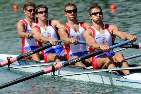 cetverac bez kormilara cetverac bez kormilara